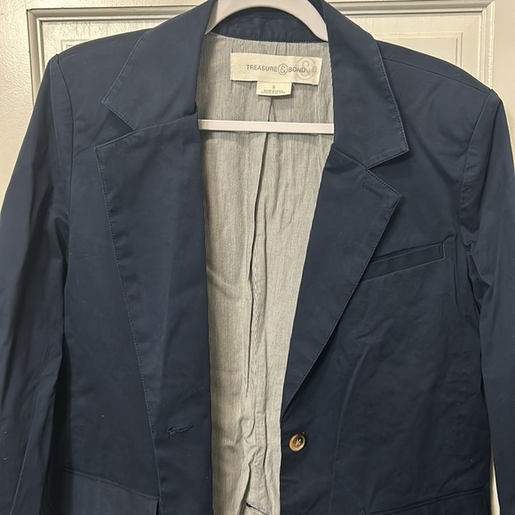 Treasure & Bond blazer size small. New without tags. Navy - Picture 4 of 5